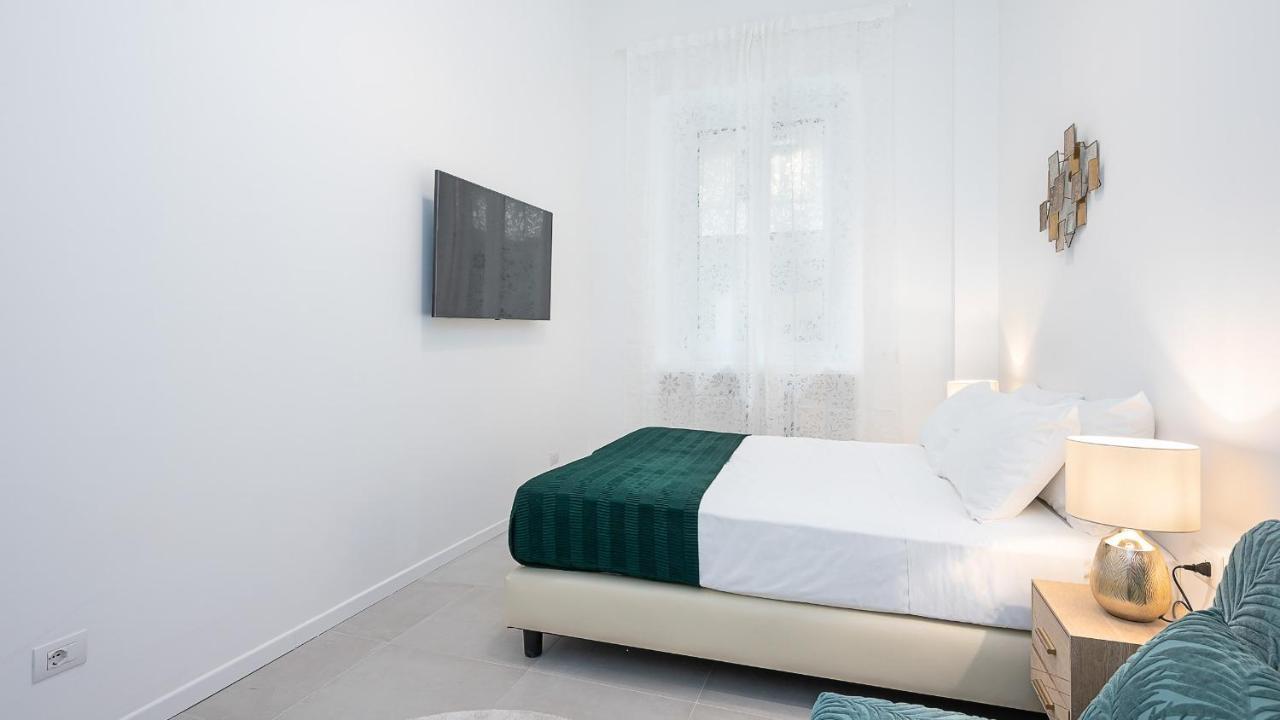 Classbnb - Due Moderni Appartamenti A 1Km Dall'Arco Della Pace Milan Extérieur photo